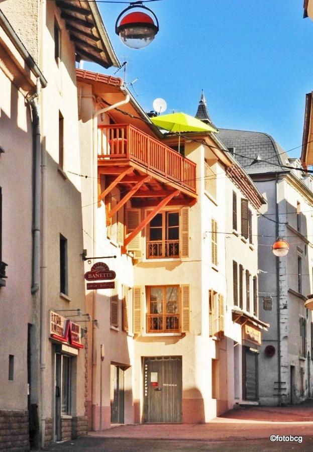 Chambre D'Hotes Les Myriades D'Or Regny Екстериор снимка